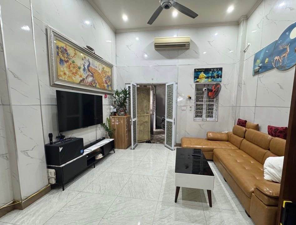 Nhà Bùi Xương Trạch, Thanh Xuân 42m² giá 2.6 tỷ - Sẵn sàng vào ở ngay!