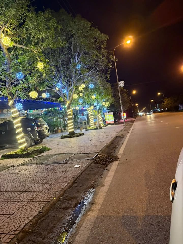 Bán gấp FrontHouse mặt đường Quang Trung, 100m² giá chỉ 4 tỷ - Đầu tư sinh lời ngay!