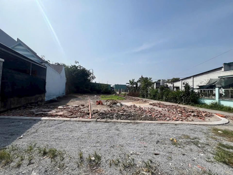 Đất hẻm xe tải Đồng Bà Canh, Xuân Thới Sơn 85m² giá 2.88 tỷ - Cơ hội đầu tư tuyệt vời!