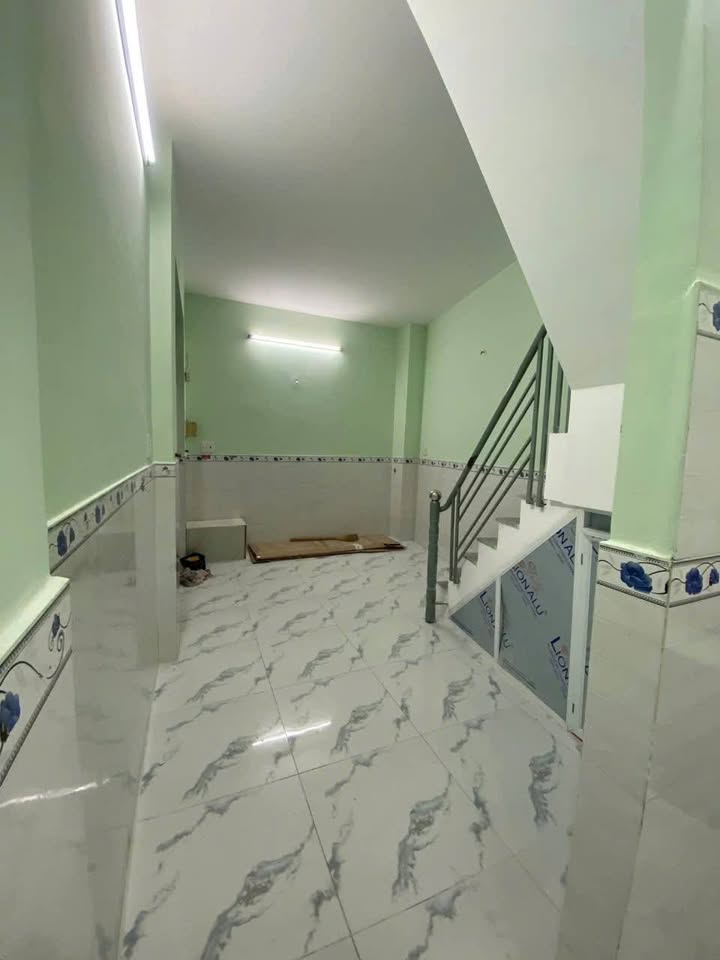 Nhà phố Hóc Môn 30m² giá 990 triệu - Nhà mới vào ở ngay!