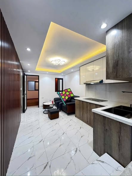 Bán nhà Thịnh Quang - Đống Đa 32m² giá 6.8 tỷ - Kinh doanh đỉnh cao!