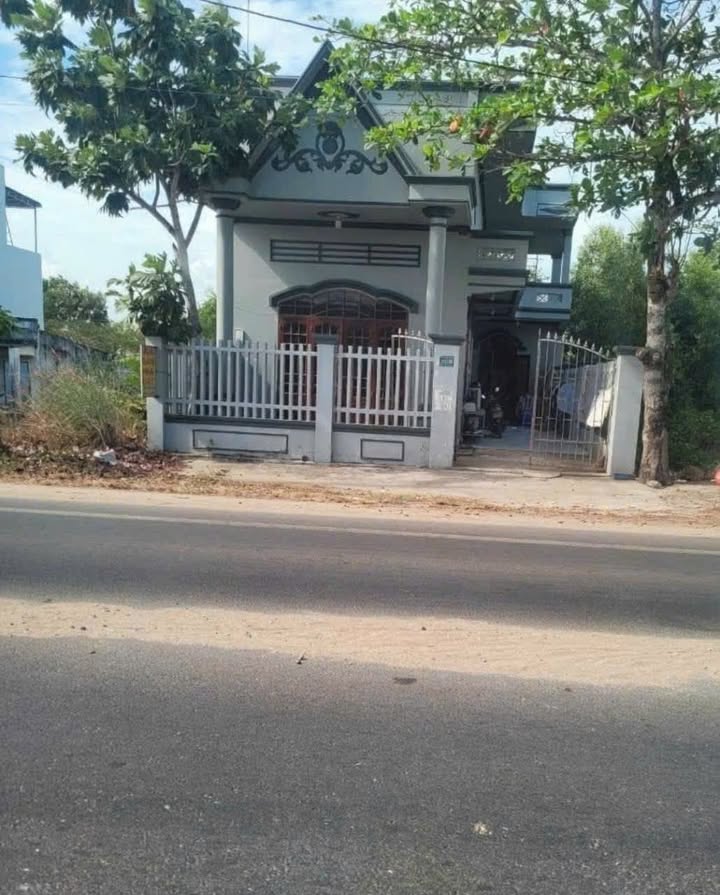 Nhà phố Phước Thuận, Xuyên Mộc 160m² giá thỏa thuận - Gần biển tuyệt đẹp!