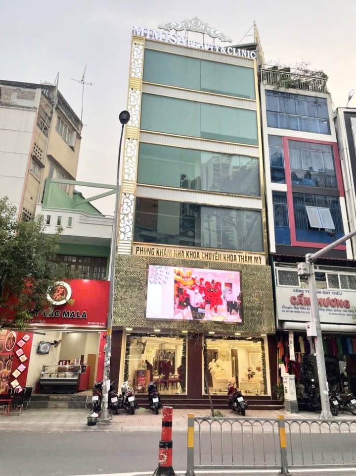 Nhà Mặt Tiền Cao Thắng, Quận 10, Diện Tích 112m², Giá 63 tỷ - Đầu Tư Sinh Lời Ngay!