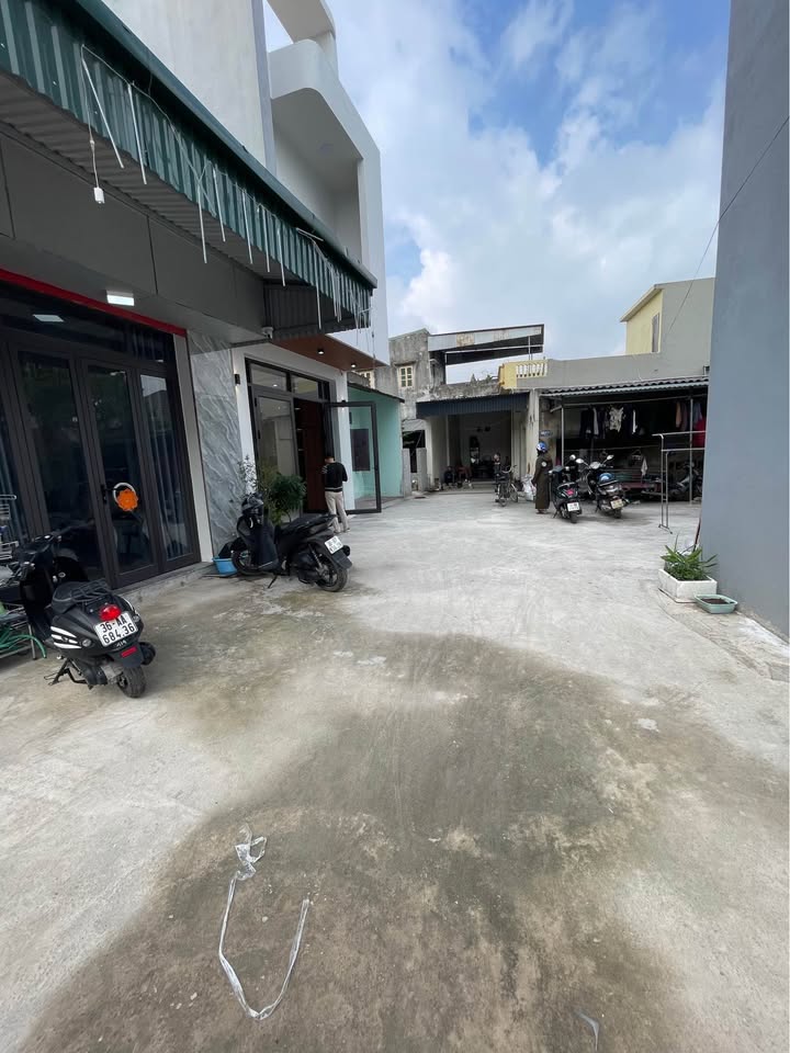 Đất nền Quảng Thành 140m² giá chỉ 2 tỷ - Đầu tư sinh lời hiệu quả!