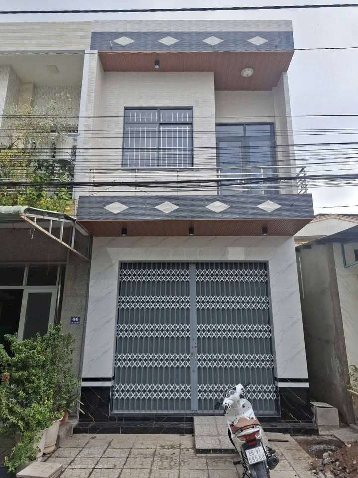 Nhà 1 Trệt 1 Lầu Mặt Tiền Đường Lê Văn Mỹ 95m² Giá 3.5 Tỷ - Kinh Doanh Đỉnh Cao!