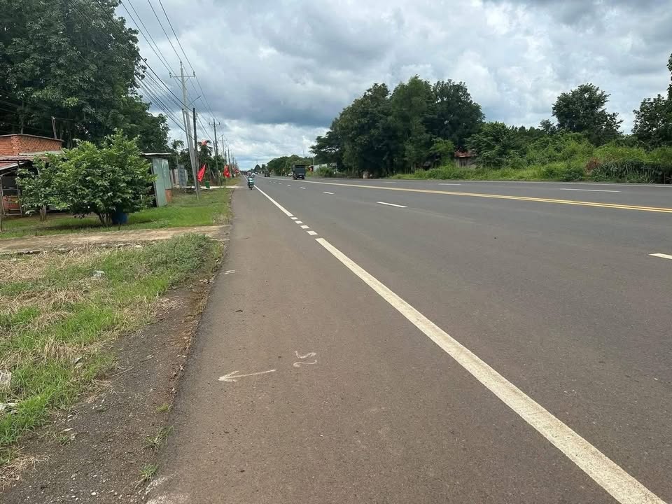 Đất nền Bù Đốp 960m² giá 170 triệu - Bán gấp hỗ trợ tài chính!