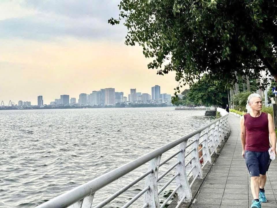 Căn hộ Nhật Chiêu Tây Hồ 55m² giá 25 tỷ - View Hồ Tây tuyệt đẹp!