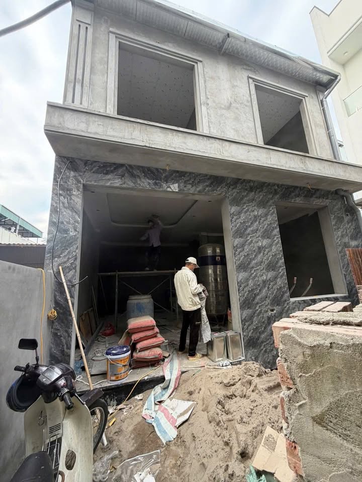 Nhà 2 tầng Vĩnh Ninh 45m² giá 5 tỷ - Sẵn sàng vào ở ngay!