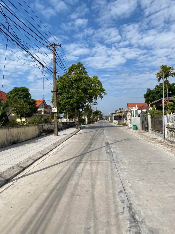 Đất Vạn Ninh Móng Cái 370m² - Đường thoáng, vị trí đẹp!