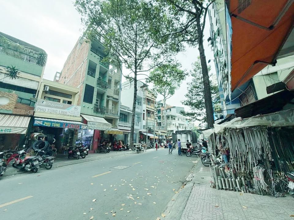 Mặt tiền kinh doanh quận 10, 66m² giá 6 tỷ - Dòng tiền ổn định!
