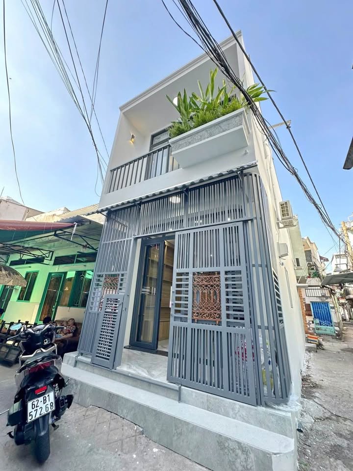 Nhà Trần Xuân Soạn Quận 7 35m² giá 4.9 tỷ - Thiết kế hiện đại, dọn vào ở ngay!