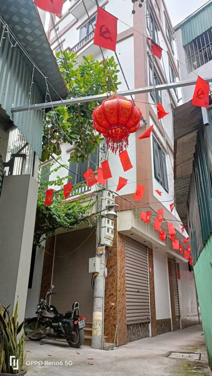 Nhà cho thuê 5 tầng tại Song Phương, Hoài Đức - Diện tích 50m² chỉ 8 triệu/tháng!