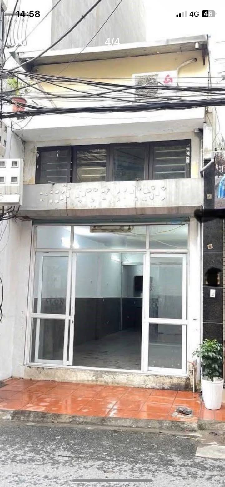 Cho thuê nhà mặt phố Thanh Am, Long Biên 52m² giá 8 triệu - Vừa ở vừa kinh doanh!