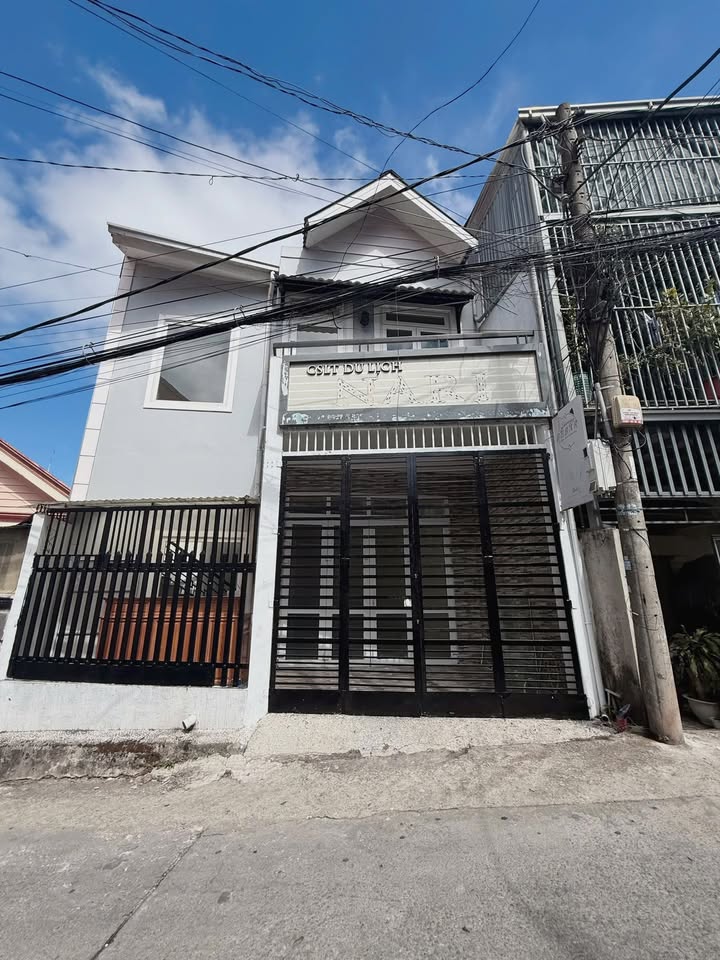 Nhà nguyên căn cho thuê Đường Nguyễn Văn Trỗi 6PN giá 10.5 triệu - Không thể bỏ lỡ!