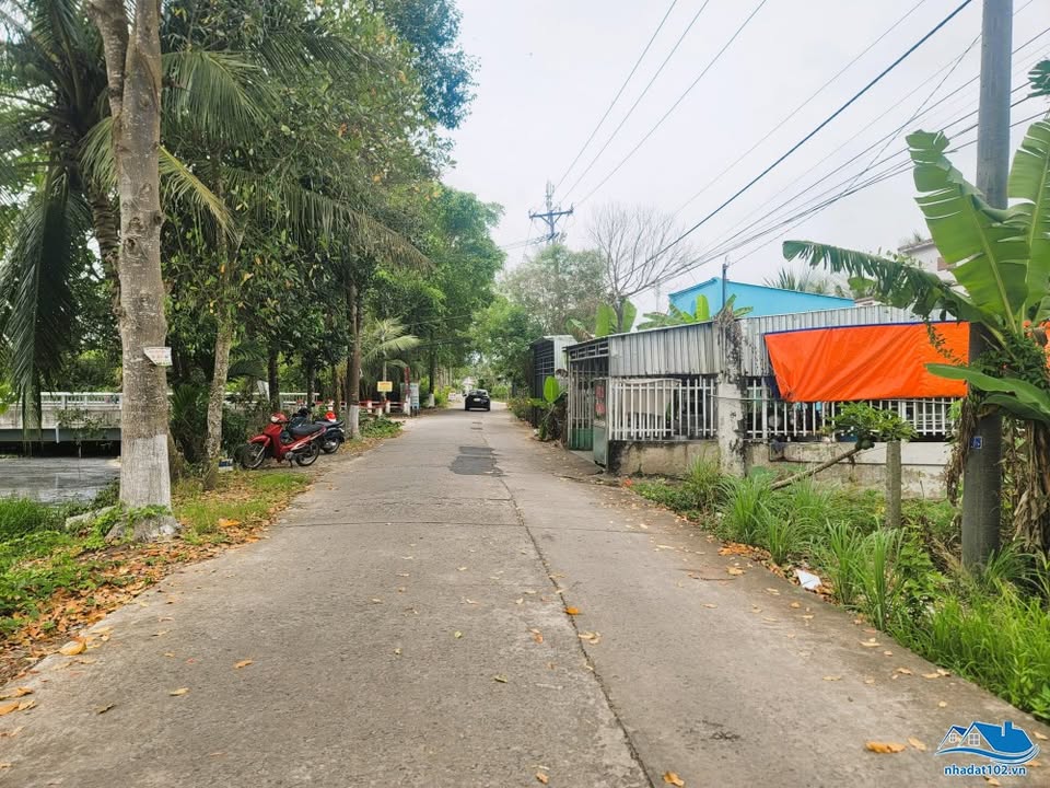 Đất mặt tiền đường Bùi Viện Rạch Giá 136m² giá 890 triệu - Cơ hội đầu tư hấp dẫn!