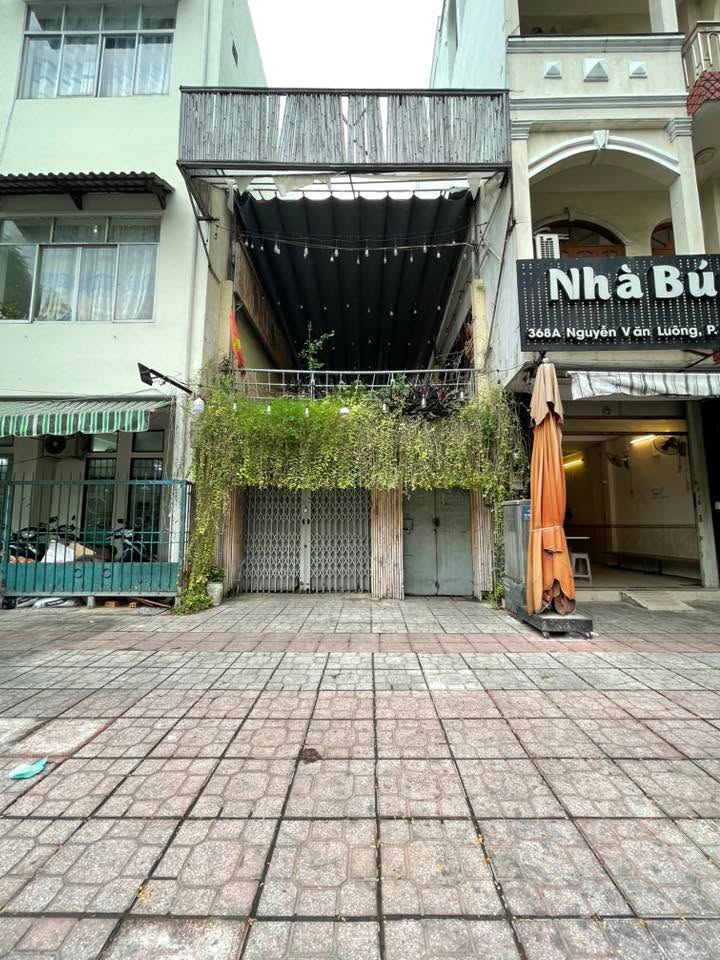 Cho thuê nhà mặt tiền 370 Nguyễn Văn Luông, Q6 75m² chỉ 15 triệu - Vị trí đắc địa, kinh doanh thuận lợi!