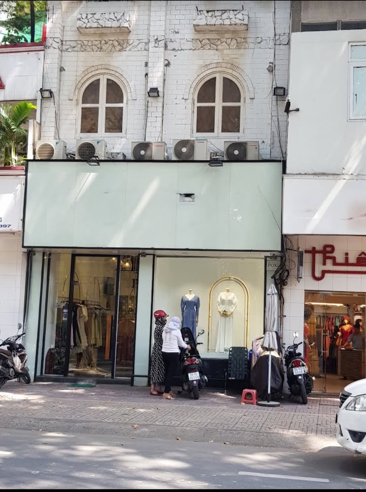 Nhà nguyên căn trục Pasteur, Quận 3 - 58m² - Vị trí vàng cho thuê