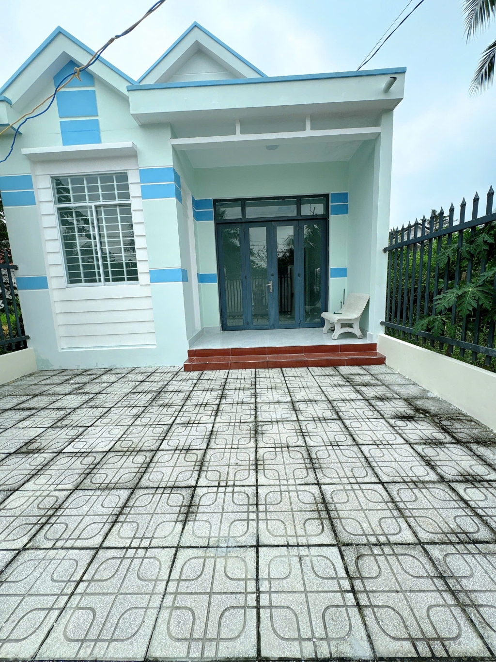 Bán nhà mới xây Phường An Hội, Vĩnh Long 116.7m² - Thổ cư 100%, giá chỉ 1.3 tỷ!