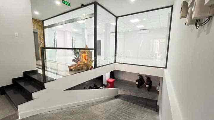 Mặt bằng cho thuê tại Quận 7, 200m² - Phù hợp văn phòng, spa, tiệm tóc