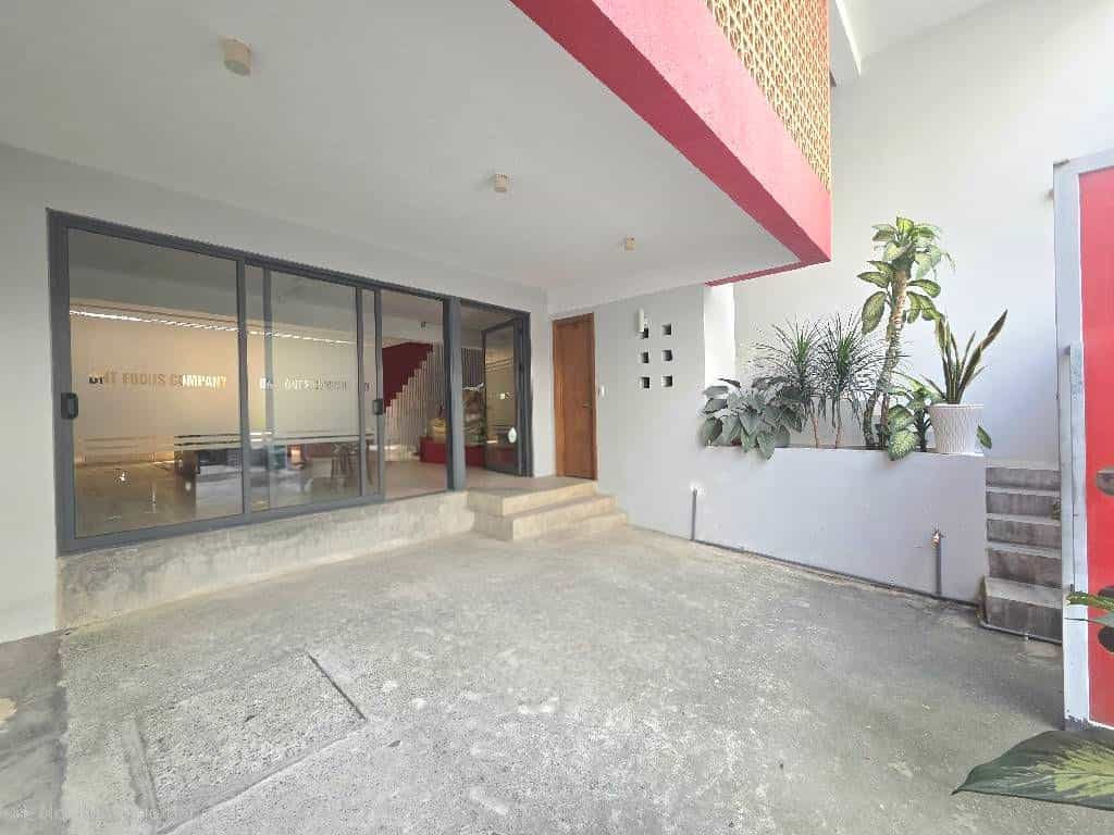 Nhà 143m² Bình Lợi, Bình Thạnh chỉ 20 tỷ - Khu dân cư cao cấp, dễ dàng làm văn phòng!
