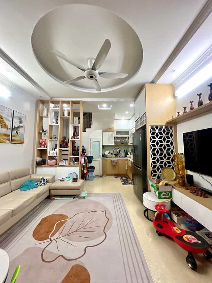 Nhà phố Lương Khánh Thiện, Hoàng Mai 35m² giá 9.95 tỷ - Khu phân lô VIP, ô tô đỗ cổng!