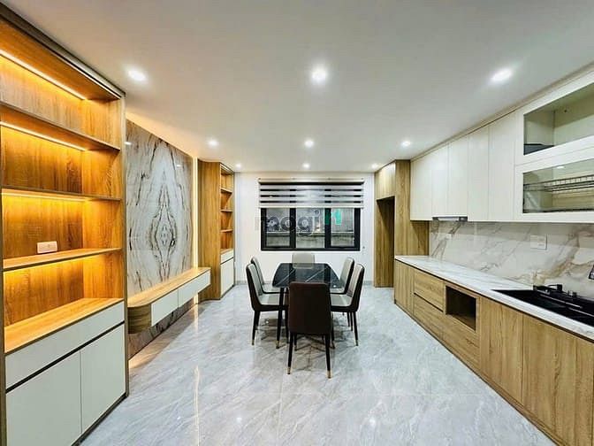 Nhà Thái Hà 199m² giá 18.6 tỷ - Ngõ Thẳng, xây mới, mặt tiền rộng