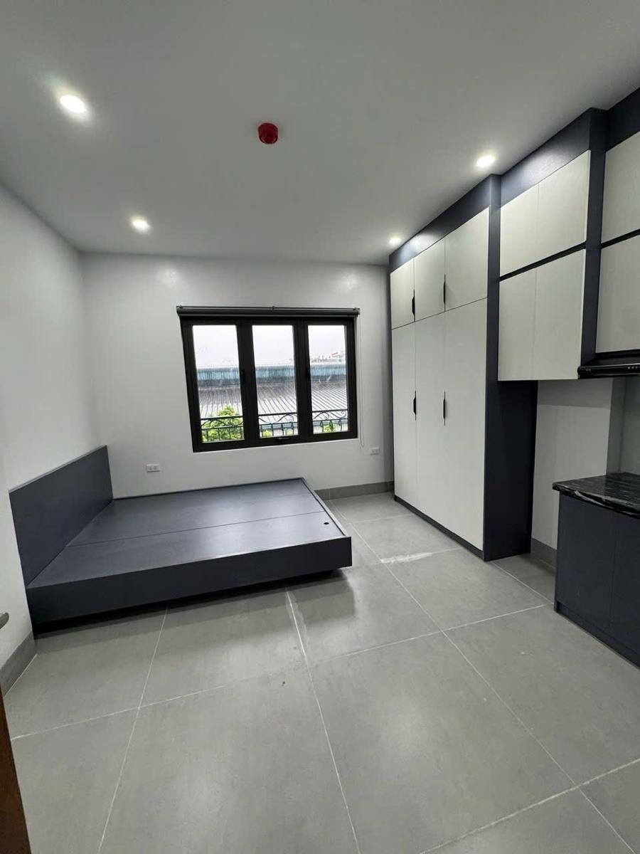 Bán nhà siêu phẩm Trịnh Văn Bô 100m² giá 35 tỷ - Lô góc 3 mặt thoáng, thang máy