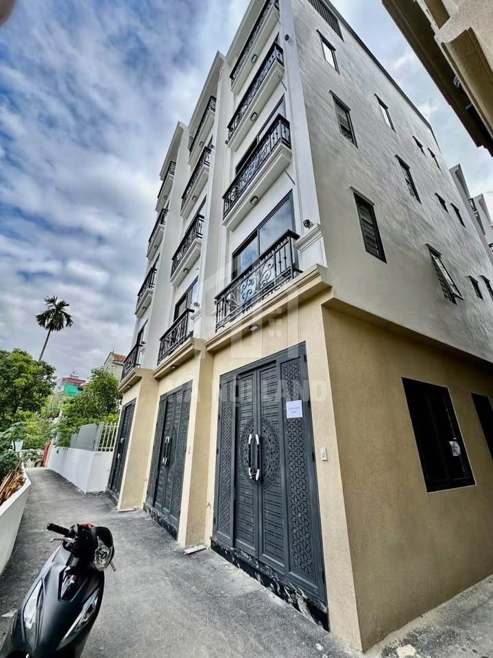 Nhà 5 tầng mặt ngõ Vân Canh 30m² giá 6.26 tỷ - Đầu tư sinh lời ngay!