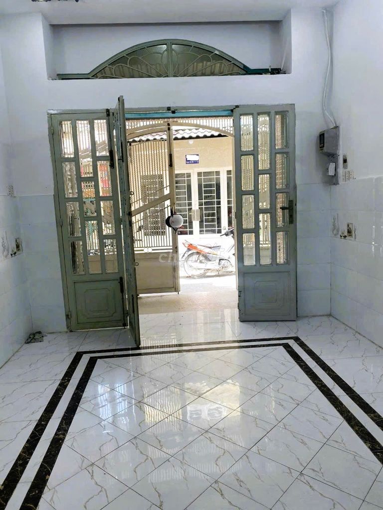 Bán nhà 3 tầng tại Phạm Thế Hiển, Quận 8, 46m² - Giá chỉ 5.6 tỷ!