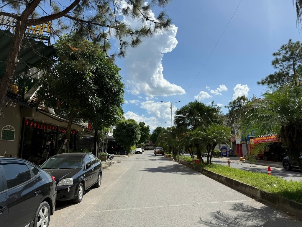 Biệt thự ô góc 302m² Văn Khê, Hà Đông - Đầu tư sinh lời với dòng tiền 80 triệu/tháng!