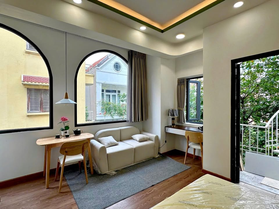 Căn hộ cho thuê mặt tiền đường Nguyễn Trọng Tuyển, Phú Nhuận - Giá thỏa thuận, tiện lợi ngay trung tâm!