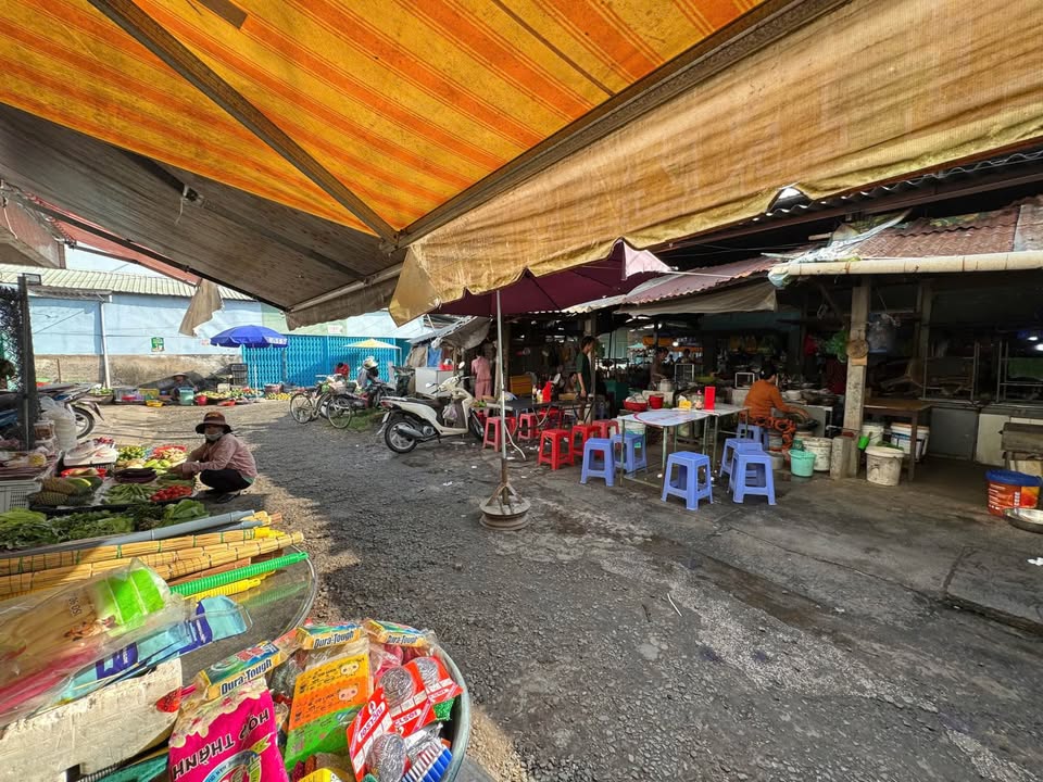 Nhà mặt tiền kinh doanh Phường 9, Vĩnh Long 73m² giá 2.5 tỷ - Đầu tư sinh lời ngay!