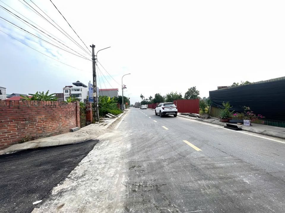 Đất thổ cư Xuân Nộn 42m² giá 2.95 tỷ - Sổ đỏ chính chủ, tiện ích đầy đủ!