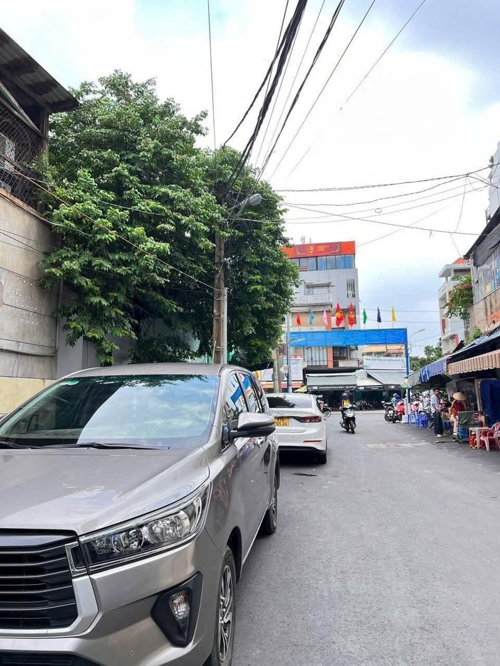 Nhà hẻm xe hơi Phan Xích Long, Q. Phú Nhuận 40m² giá 7.3 tỷ - Cơ hội đầu tư tuyệt vời!