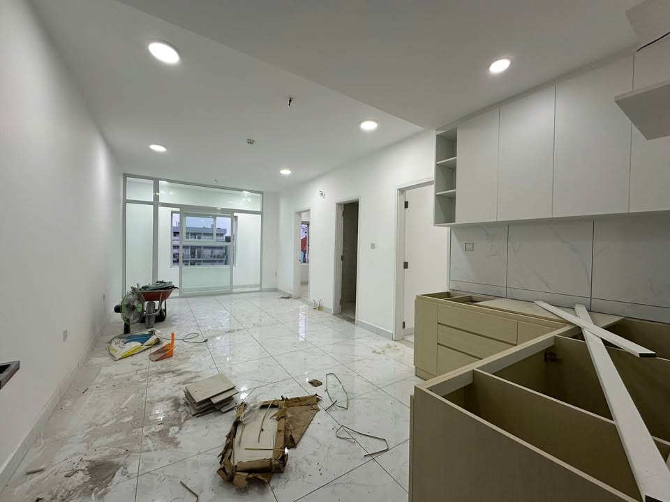 Chung cư Tân Bình 73m² giá thỏa thuận - Đầy đủ nội thất, ban công thoáng đãng