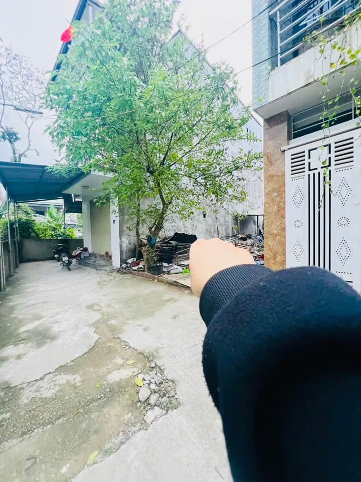 Đất Hưng Dũng, Vinh 81.4m² giá thỏa thuận - Sổ đỏ chính chủ, đường ô tô vào thoải mái!