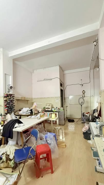 Xưởng Hóc Môn 280m² giá 8.8 tỷ - Cơ hội đầu tư hiếm có!