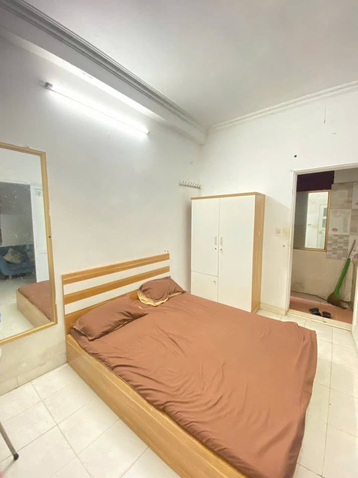 Căn hộ cho thuê tại ngõ 342 Hồ Tùng Mậu, 20m² giá 3.5 triệu - Nội thất đầy đủ, sẵn sàng vào ở!