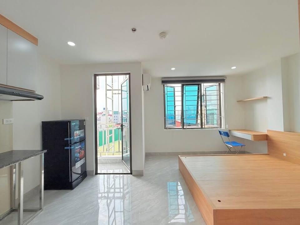 Phòng studio cho thuê tại Ngõ 25 Phú Minh, 25m² giá 3.5 triệu - Ban công thoáng mát, miễn phí 2 xe!