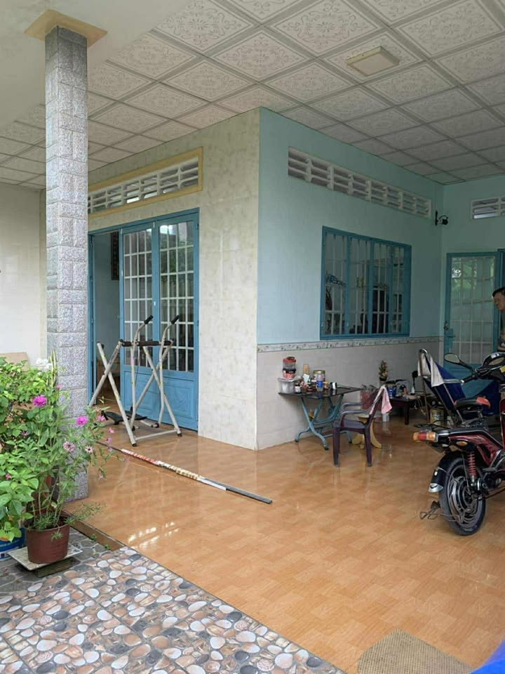 Nhà đất + Dãy phòng trọ 24p tại Xã Tân Thạch, Châu Thành, Bến Tre 1000m² giá 3.95 tỷ - Cơ hội đầu tư sinh lời!