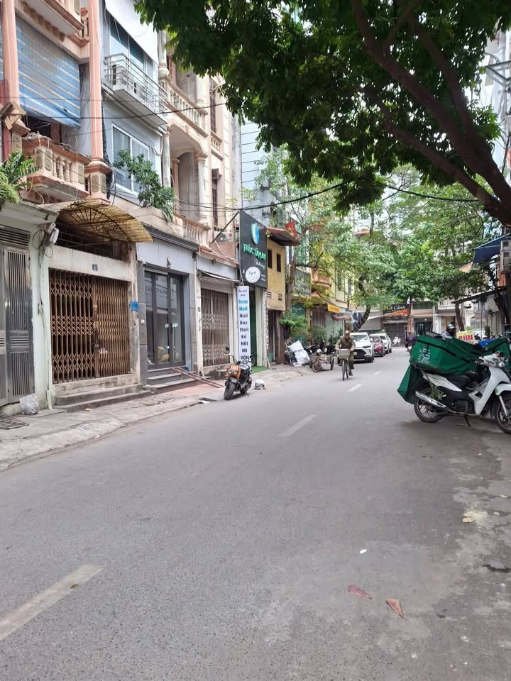 Nhà mặt phố Bế Văn Đàn Hà Đông 65m² giá 20 tỷ - Kinh doanh sầm uất ngay trung tâm!