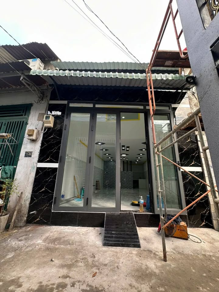 Nhà 4x10m gác lửng đường Võ Văn Vân, Vĩnh Lộc B giá 1.35 tỷ - Thương lượng ngay!