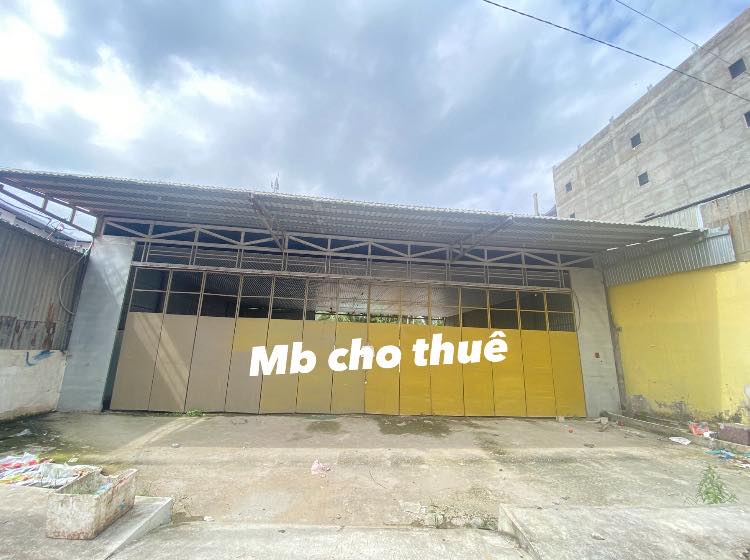 Kho cho thuê mặt tiền Hoàng Quốc Việt, Ninh Kiều, Cần Thơ 600m² - Vị trí kinh doanh đắc địa!