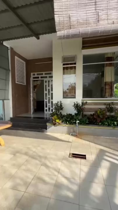 Nhà phố Long Hoa Hòa Thành 288m² giá 1.7 tỷ - Sẵn sàng vào ở ngay!