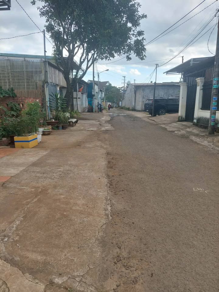 Đất mặt đường Võ Văn Tần, TP Pleiku 250m² giá 1.5 tỷ - Đầu tư sinh lời ngay!