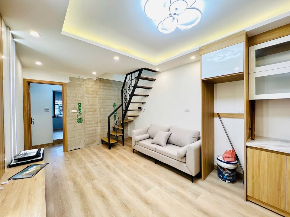 Căn hộ tập thể 8/3 Quỳnh Mai 90m² giá 3 tỷ - Nhà đẹp full nội thất