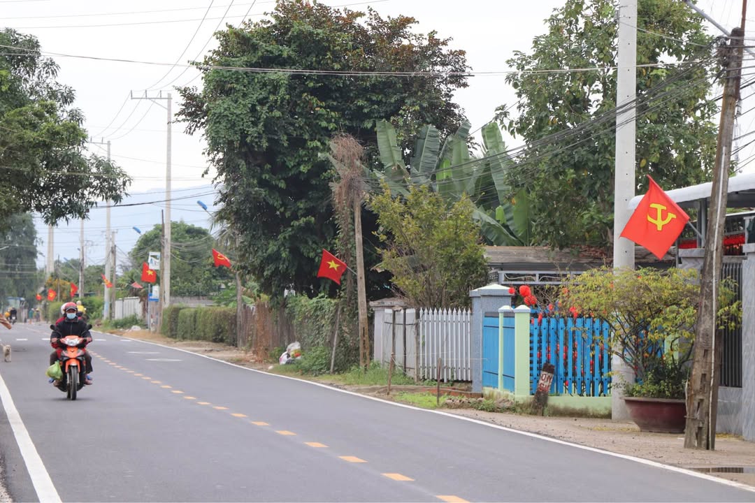 Đất thổ cư Diên Thọ 1821m² giá chỉ 2.1 triệu/m² - Đầu tư sinh lời cao!