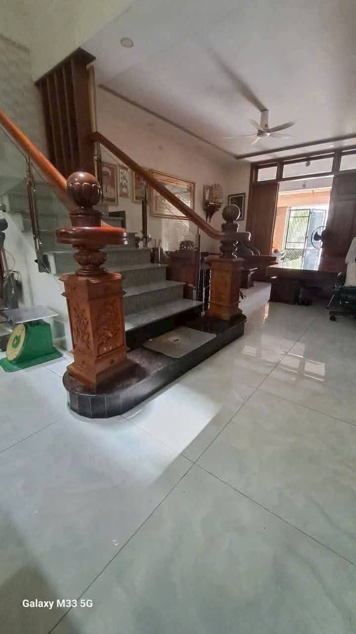 Nhà phố 110m² khu TM The Season, Lái Thiêu, 6.6 tỷ - An ninh 24/24, gần Lotte