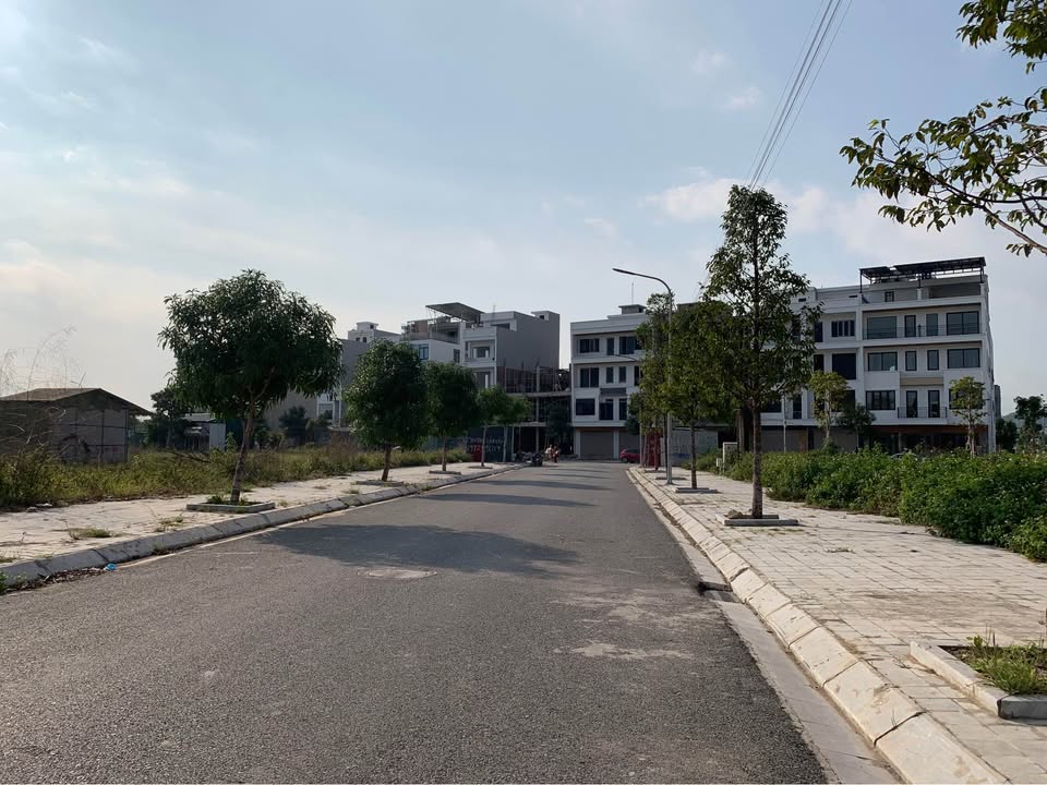 Đất nền Vườn Bia Phú Sơn 88.5m² giá chỉ 5X triệu/m2 - Đầu tư sinh lời ngay!