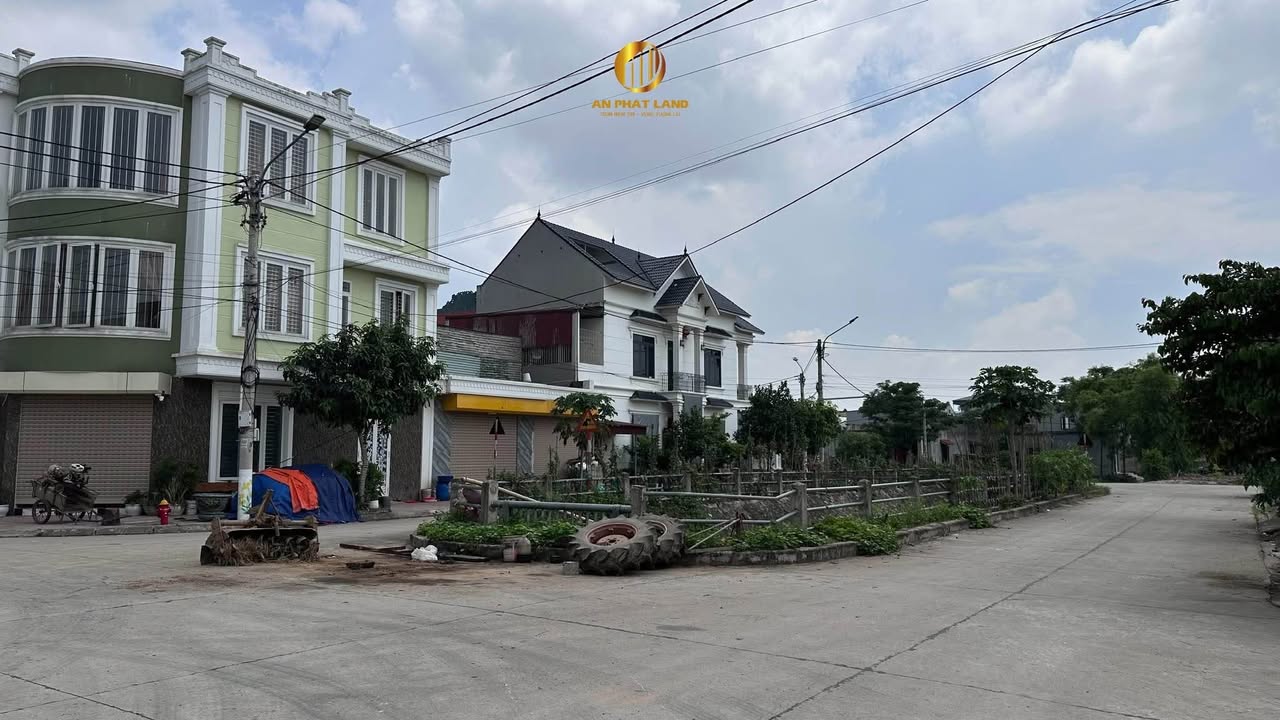 Đất phân lô Xóm Rậm - Khánh Hòa 120m² giá chỉ 3.xx tỷ - Đường ô tô vào thoải mái!